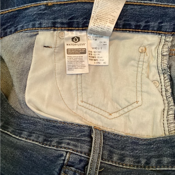 Levi’s 469 Men’s Straight Denim Jean Shorts Size 40 Red Tab - Picture 6 of 6